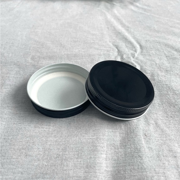 30pk Mason Jar Lids Black Regular Mouth Leak-Proof Food Safe - Picture 1 of 3